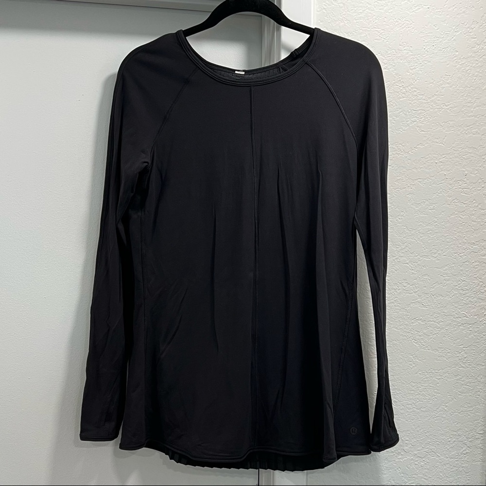Lululemon Pleated Back Top
